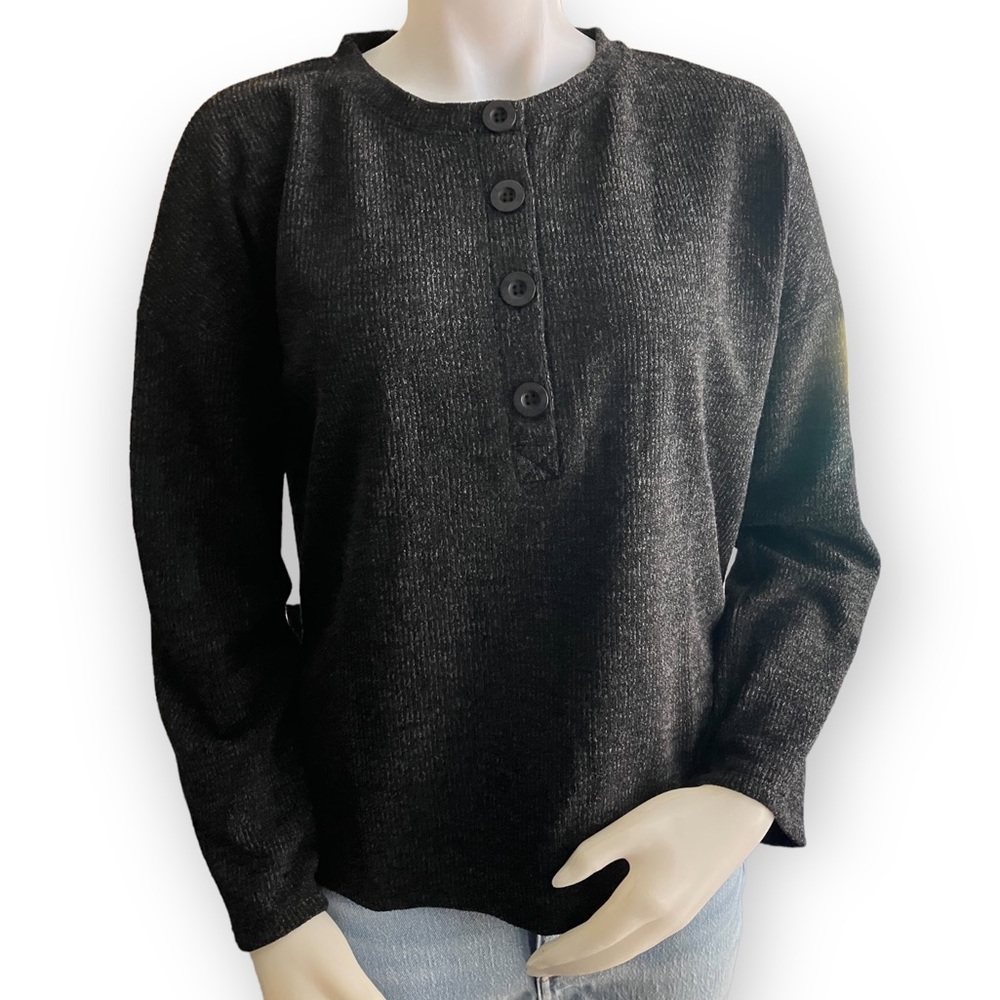 Gibsonlook Womens black loose fit sweater